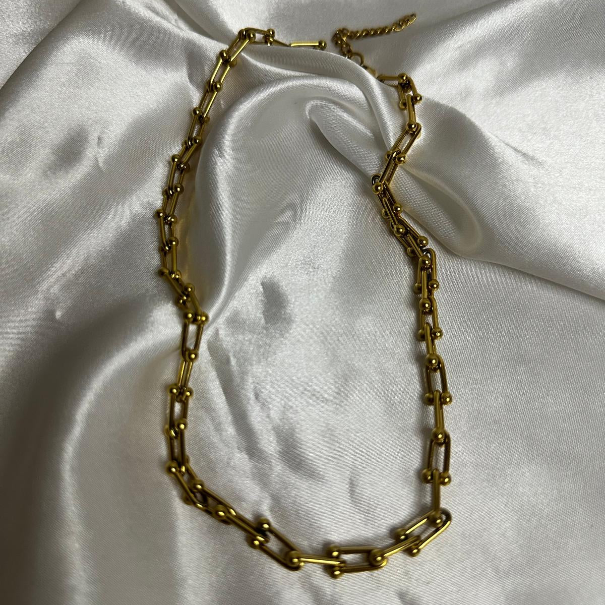 Collana ferro di cavallo a forma di U semplice in acciaio inossidabile