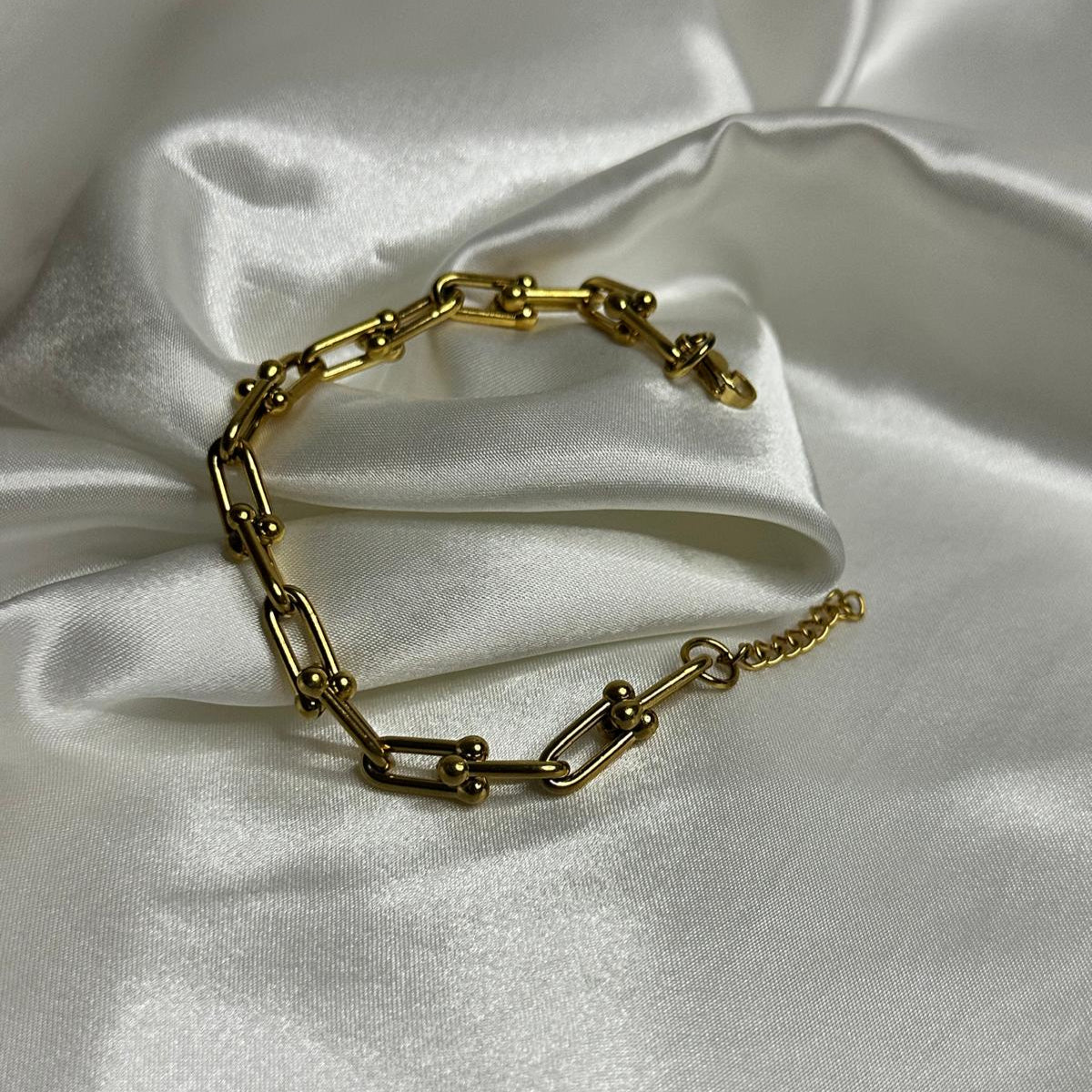 Bracciale ferro di cavallo semplice in acciaio inossidabile