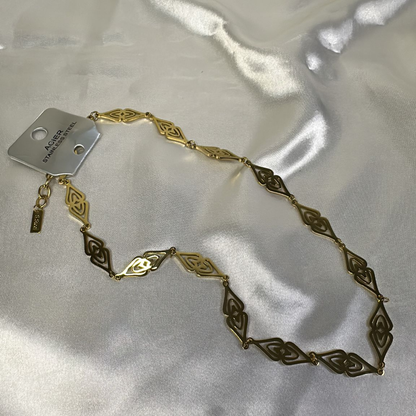 Collana con catena a maglie losanga in acciaio inox