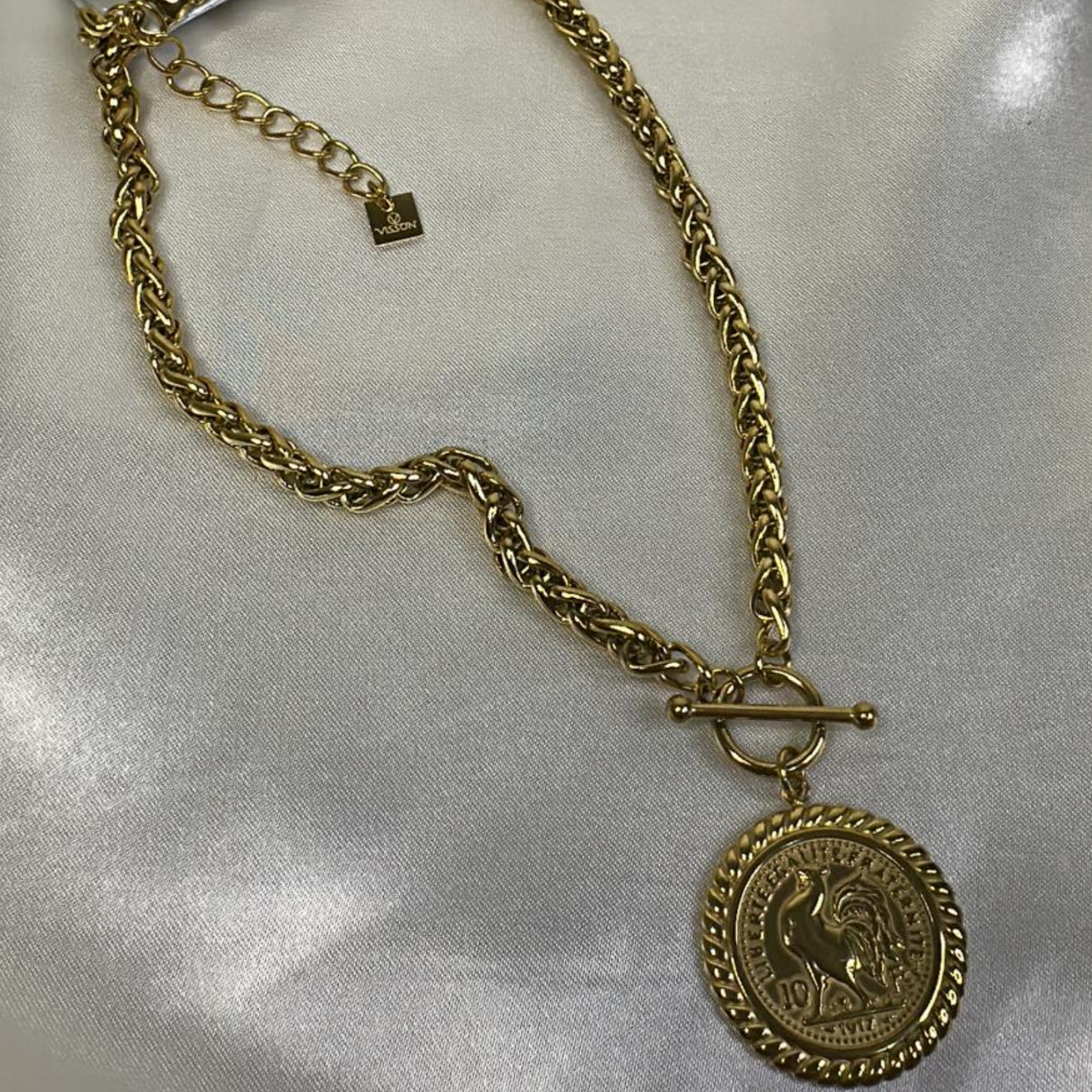 Collana rotonda con gallo in acciaio inox