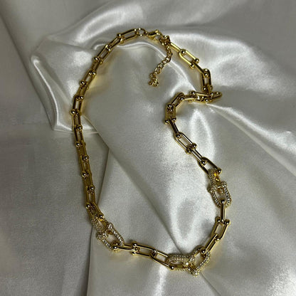 Collana ferro di cavallo a forma di U con brillantini in acciaio inossidabile