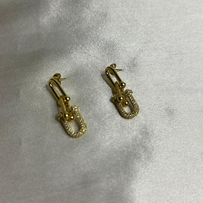 Orecchini ferro di cavallo a forma di U con brillantini in acciaio inossidabile